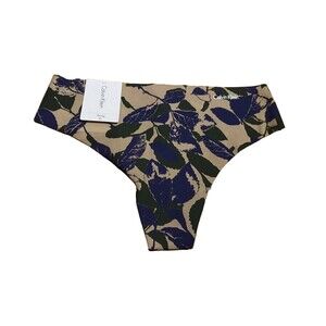 Calvin Klein Women's Invisible Thong Panty - XS